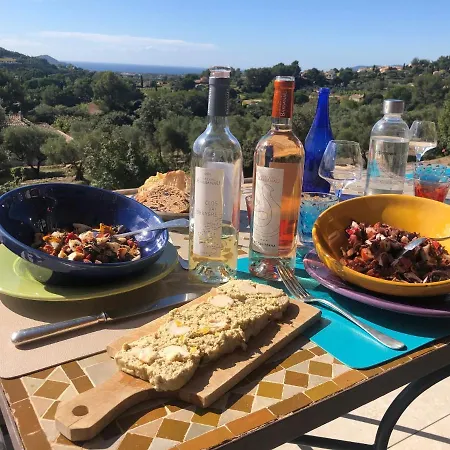 Padi La Cadiere D'azur Bed & Breakfast Laouque